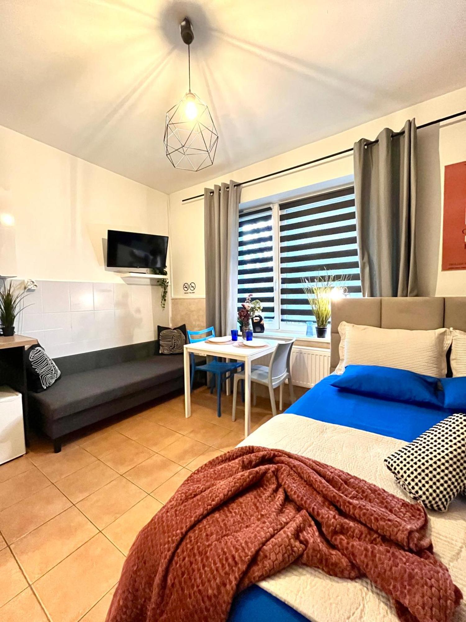 Chopin Apartments Self Check-In Varsavia Esterno foto